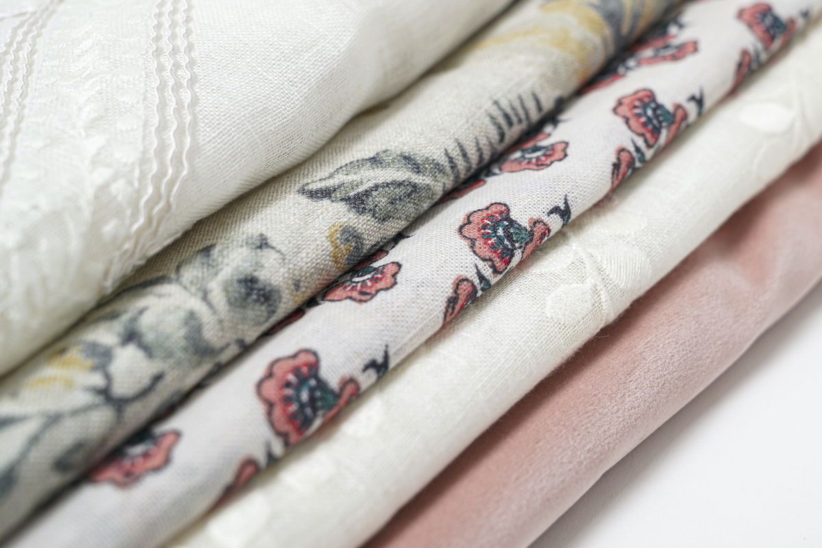 And assortment of fabric swatches that work well with the modern farmhouse esthetic.