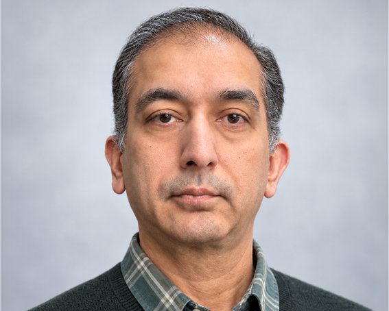Manager Photo