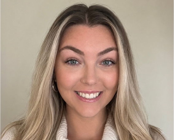 Manager Photo