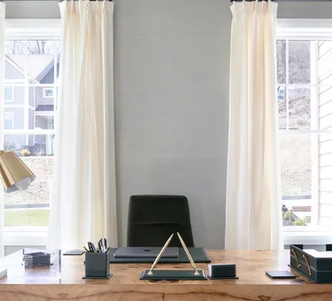 HOME OFFICE<br>WINDOW TREATMENTS HOME OFFICE<br>WINDOW TREATMENTS