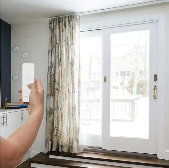 Motorized Drapery <em>Custom Made</em> Motorized Drapery <em>Custom Made</em>